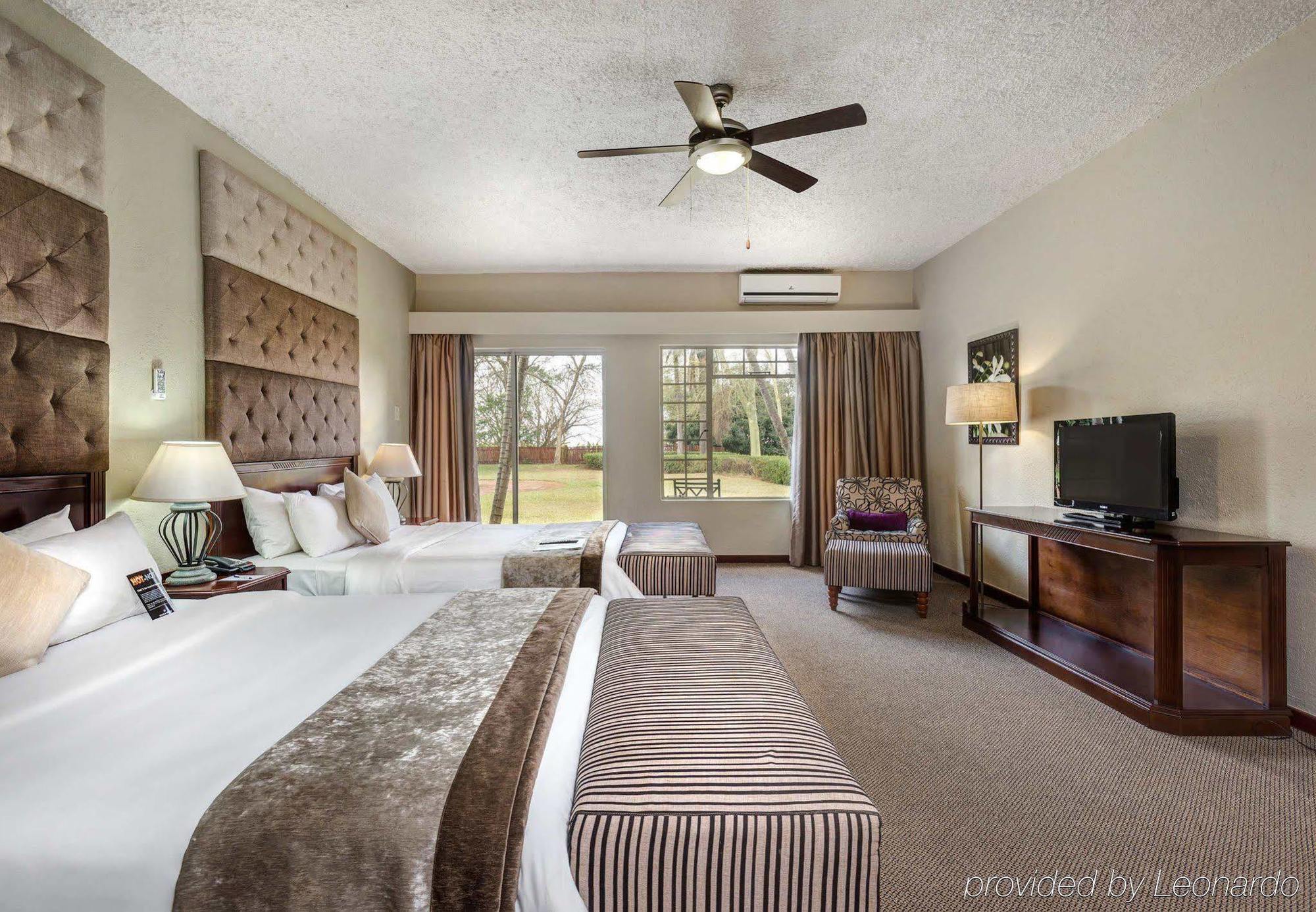 Hotel Hazyview Sun Extérieur photo
