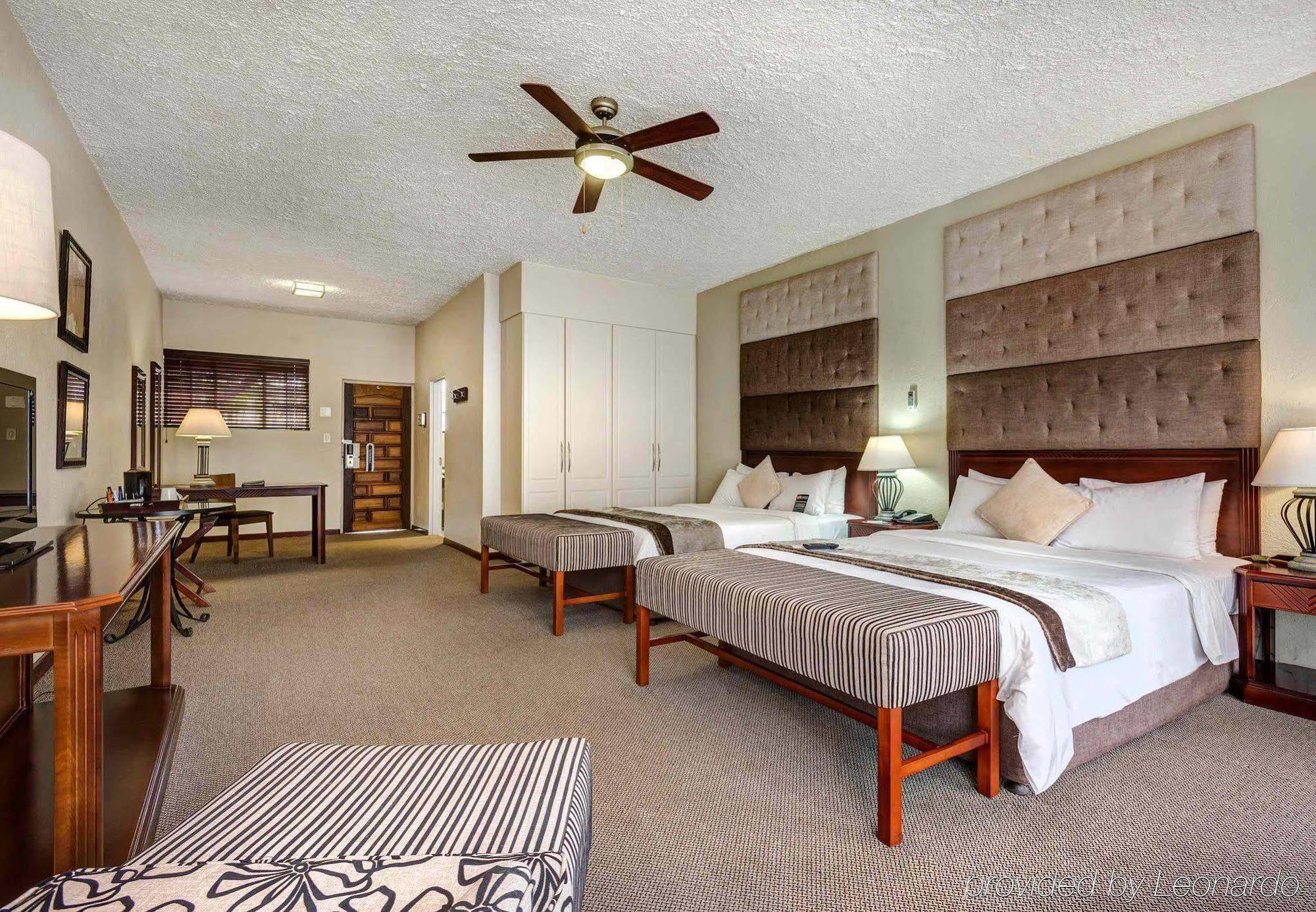 Hotel Hazyview Sun Extérieur photo